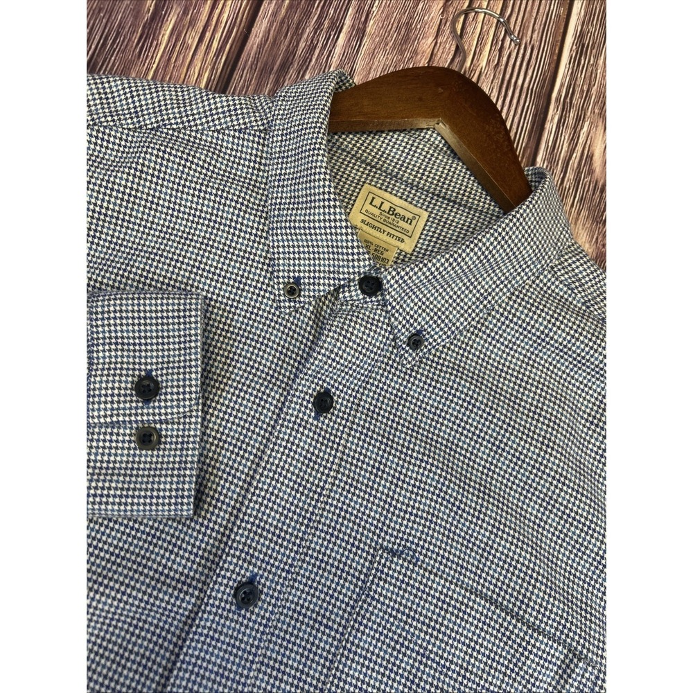 L.L.Bean SLIGHTLY FITTED Blue Plaid Mens XL Long‎ Sleeve Button Down Shirt
